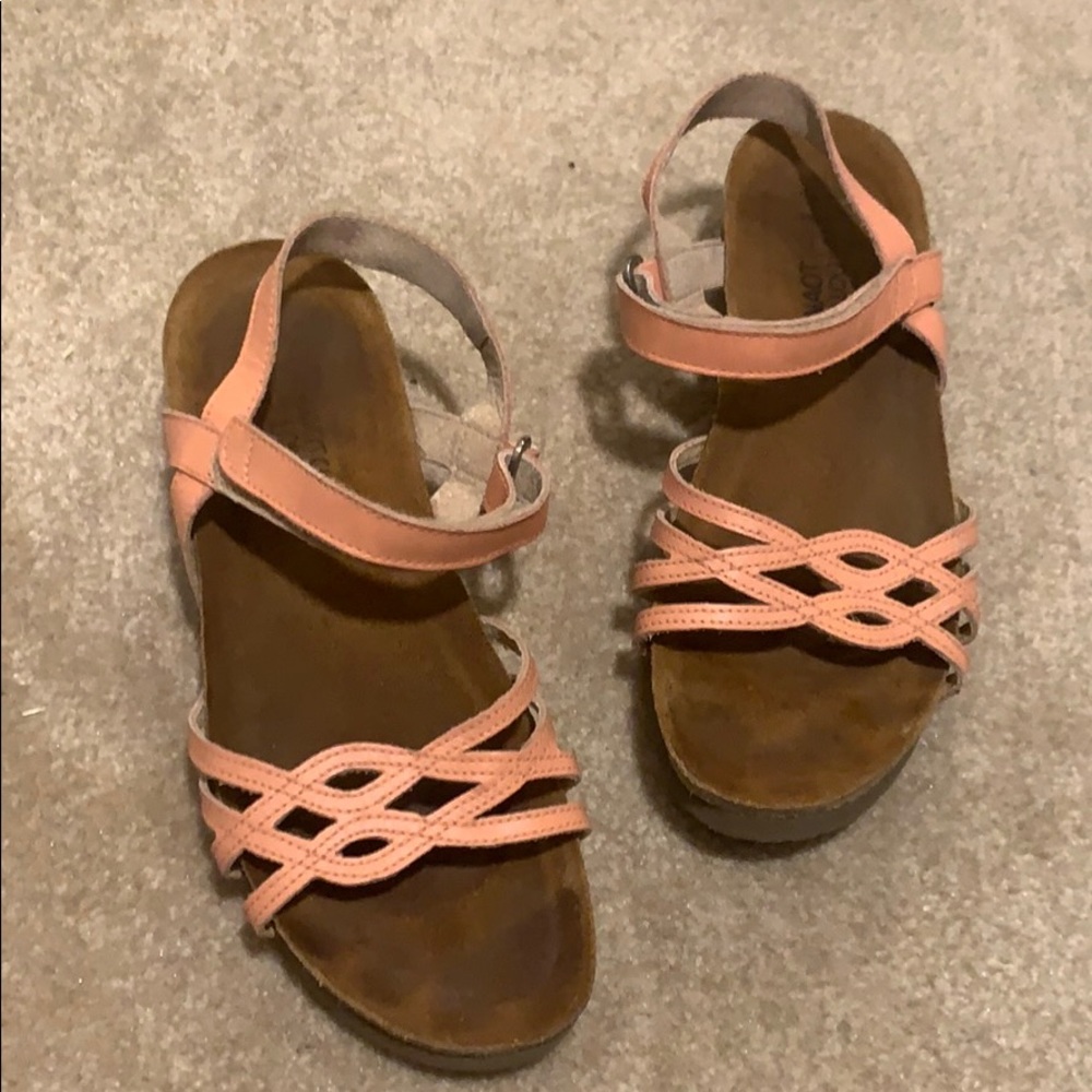Naot women’s slingback Sandals 38 Peach Coral